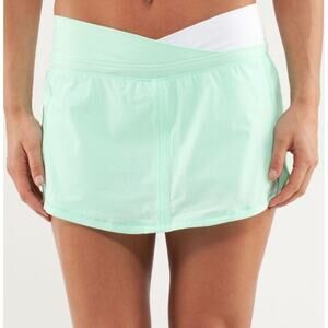 Lululemon Run Pace Skirt in Fresh Teal and White Women's Size 10